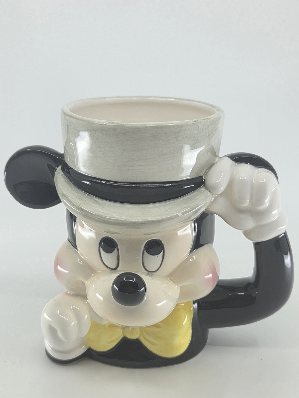 Vintage 1980 Disney Japan Mickey Mouse Mug With Original Sticker.